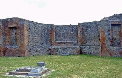Храм Ларов Помпеи