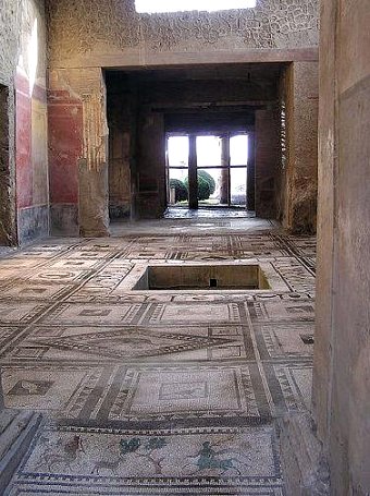 Дом Пакуаса Прикулуса (Помпеи)