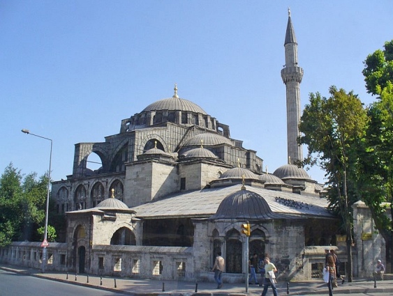 Мечеть Кылыч Али Паша (Стамбул)