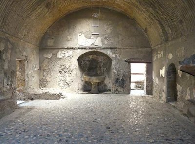 Central Thermae (Terme Centrali) (Herculaneum)