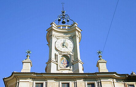 Часовая башня дел Орологио или Торре-делл'Оролоджо (Рим)