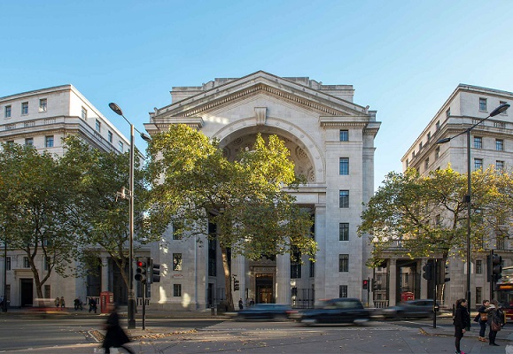 Буш Хаус (Лондон)