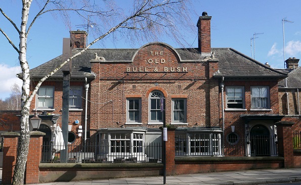 Паб Бул и Буш (Лондон)