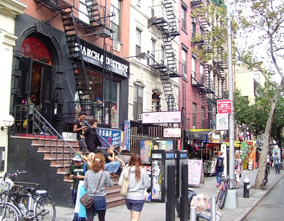 8-я улица и площадь Святого Марка, Нью-Йорк